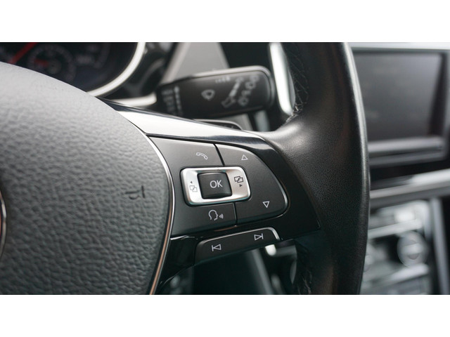 Volkswagen Touran 1.4 TSI 150pk Comfortline Business DSG 7-Zits LED Elek.Trekhaak Clima Navi App-Connect Adaptive Cruise Control 17inch LM *Comple