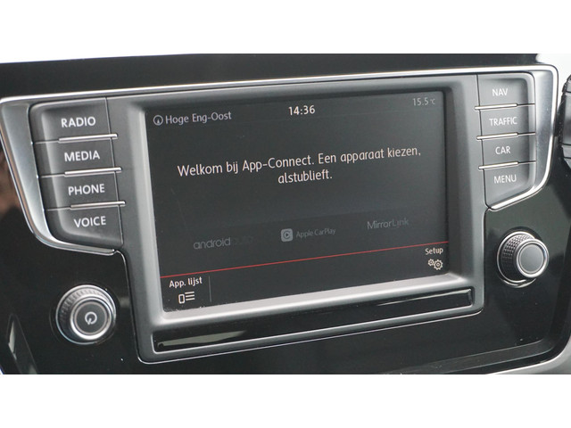 Volkswagen Touran 1.4 TSI 150pk Comfortline Business DSG 7-Zits LED Elek.Trekhaak Clima Navi App-Connect Adaptive Cruise Control 17inch LM *Comple