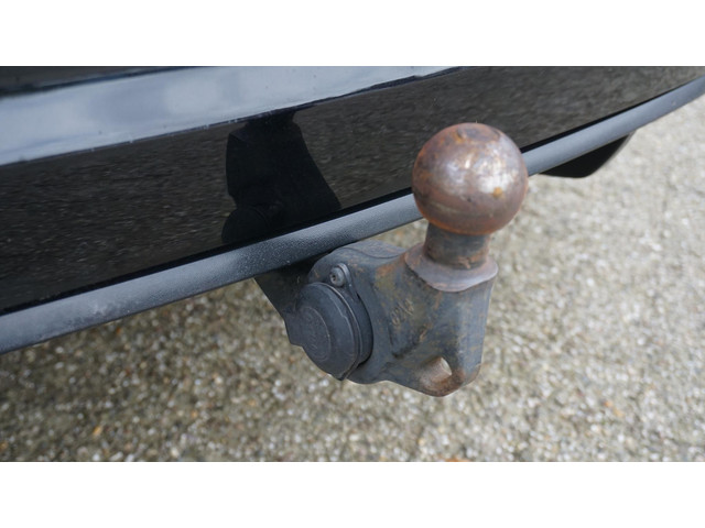 Volkswagen Touran 1.4 TSI 150pk Comfortline Business DSG 7-Zits LED Elek.Trekhaak Clima Navi App-Connect Adaptive Cruise Control 17inch LM *Comple