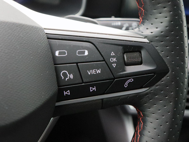 Seat Leon Sportstourer 1.0 eTSi 110 Pk Automaat FR Business | LED | Virtual Cockpit | Navigatie | Climate | Lane Assist | PDC achter | 17