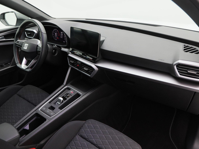 Seat Leon Sportstourer 1.0 eTSi 110 Pk Automaat FR Business | LED | Virtual Cockpit | Navigatie | Climate | Lane Assist | PDC achter | 17