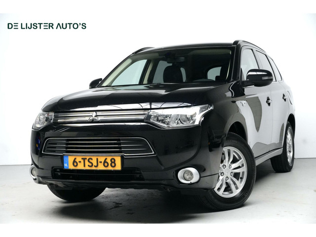 mitsubishi-outlander-2.0-phev-business-edition---cruise---bluetooth---camera---climate---trekhaak---keyless--
