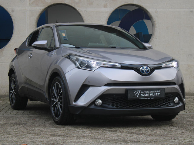 toyota-c-hr-1.8-hybrid-executive---navigatie---achteruitrijcamera---cruise-control-adaptief--