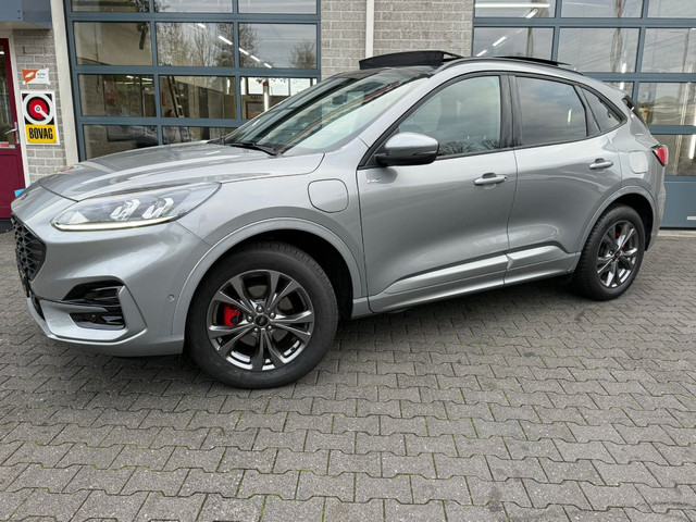 ford-kuga-2.5-phev-st-line-x