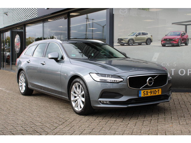 Volvo V90 2.0 T4 Momentum , Automaat, Leder, Trekhaak, Dakrails, Navi, Stoel Stuurverwarming, Camera, Adap.Cruise, Apple Carplay & Android