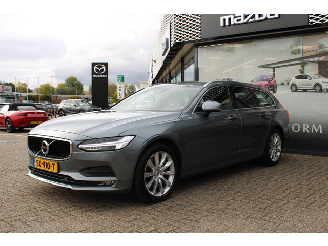 Volvo V90 2.0 T4 Momentum , Automaat, Leder, Trekhaak, Dakrails, Navi, Stoel Stuurverwarming, Camera, Adap.Cruise, Apple Carplay & Android