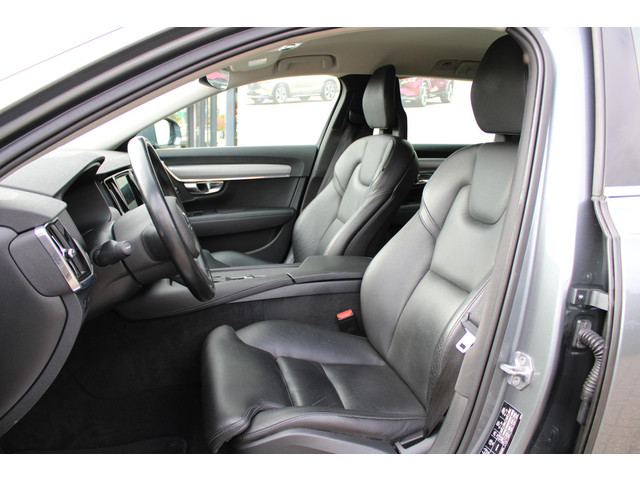Volvo V90 2.0 T4 Momentum , Automaat, Leder, Trekhaak, Dakrails, Navi, Stoel Stuurverwarming, Camera, Adap.Cruise, Apple Carplay & Android