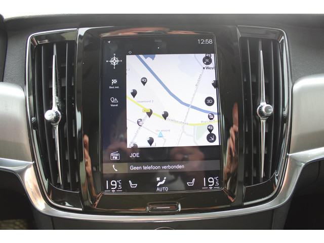 Volvo V90 2.0 T4 Momentum , Automaat, Leder, Trekhaak, Dakrails, Navi, Stoel Stuurverwarming, Camera, Adap.Cruise, Apple Carplay & Android