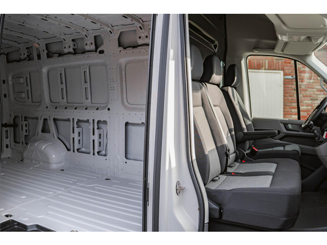 Volkswagen Crafter 2.0 TDI L4H3 140PK Trendline Cruise Control Airco Volkswagen Crafter 35 2.0 TDI EURO VI