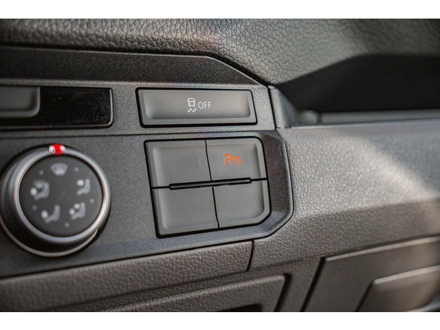 Volkswagen Crafter 2.0 TDI L4H3 140PK Trendline Cruise Control Airco Volkswagen Crafter 35 2.0 TDI EURO VI