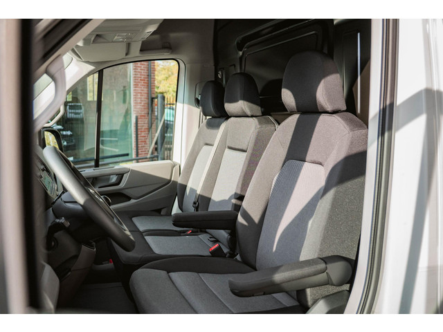 Volkswagen Crafter 2.0 TDI L4H3 140PK Trendline Cruise Control Airco Volkswagen Crafter 35 2.0 TDI EURO VI