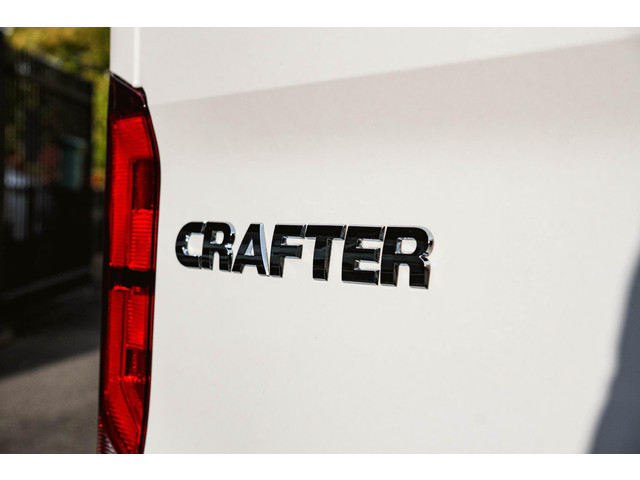 Volkswagen Crafter 2.0 TDI L4H3 140PK Trendline Cruise Control Airco Volkswagen Crafter 35 2.0 TDI EURO VI