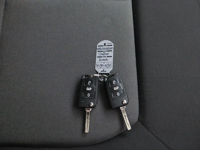 Volkswagen Crafter 2.0TDI 177PK DSG Automaat L5H3 XXL | Led | Luchtvering | Navigatie | Camera | 3-Persoons | Betimmering | Airco | Cruise