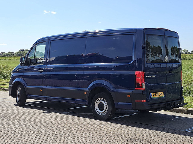Volkswagen Crafter 35 2.0 TDI L3H2 Airco, Navi, Trekhaak, Carplay, 3 Zits, Euro6, 140 PK!