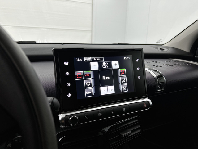 Citroen C4 Cactus 110 PK Shine | Rijklaar | Navigatie | Parkeercamera | Lichtmetalen Velgen | Dealer onderhouden! |