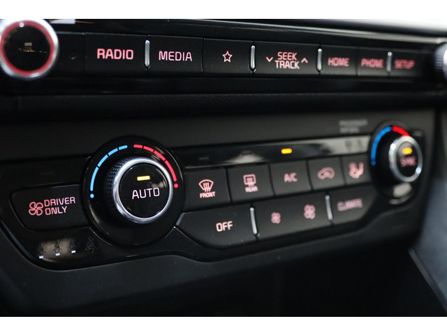 Kia Niro 1.6 GDi Hybrid ComfortLine, Trekhaak, Adaptieve Cruise Control, Stoel Stuurwarming, Apple CarPlay Android Auto