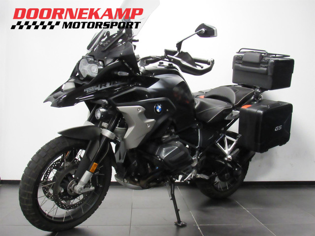 BMW R 1250 GS TRIPLE BLACK