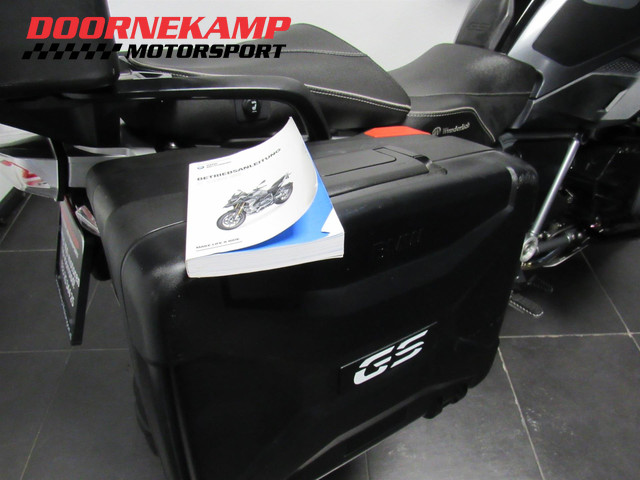 BMW R 1250 GS TRIPLE BLACK