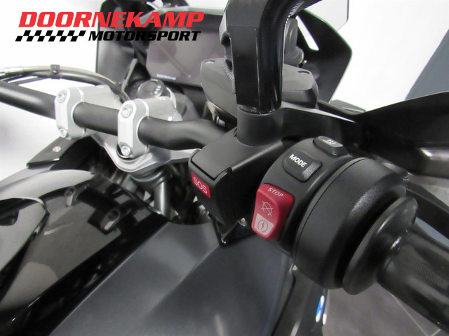BMW R 1250 GS TRIPLE BLACK