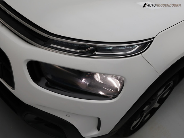 Citroen C4 Cactus 1.2 PureTech Shine (APPLE CARPLAY,LED VERLICHTING,PANORAMA,CAMERA,CRUISE,STOELVERWARMING,LM-VELGEN,TREKHAAK)