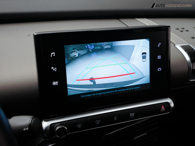 Citroen C4 Cactus 1.2 PureTech Shine (APPLE CARPLAY,LED VERLICHTING,PANORAMA,CAMERA,CRUISE,STOELVERWARMING,LM-VELGEN,TREKHAAK)
