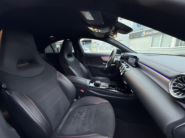 Mercedes-Benz CLA 180 Aut. Business Sol. AMG | Navi | Camera | Sport Stoelen |