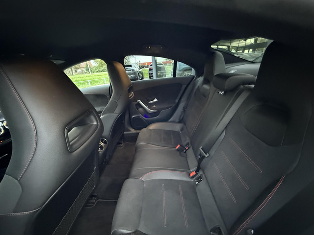 Mercedes-Benz CLA 180 Aut. Business Sol. AMG | Navi | Camera | Sport Stoelen |