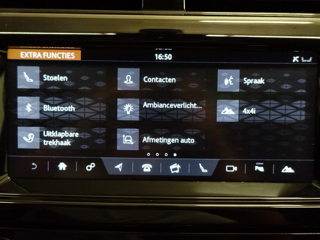 Land Rover Discovery 3.0 Td6 HSE Grijskenteken- Panoramadak, Memory, Meridian, Virtual Cockpit, Stoelverkoeling, Camera, Carplay, Sfeerverlichting