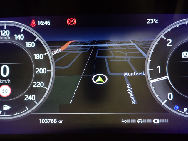 Land Rover Discovery 3.0 Td6 HSE Grijskenteken- Panoramadak, Memory, Meridian, Virtual Cockpit, Stoelverkoeling, Camera, Carplay, Sfeerverlichting