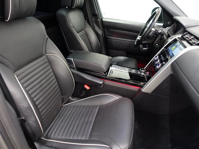 Land Rover Discovery 3.0 Td6 HSE Grijskenteken- Panoramadak, Memory, Meridian, Virtual Cockpit, Stoelverkoeling, Camera, Carplay, Sfeerverlichting