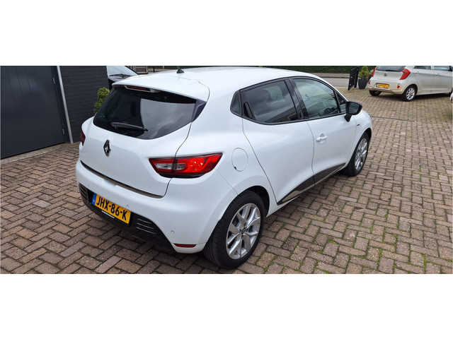 Renault Clio 0.9 TCE LIMITED   NAVIGATIE   Airco   BLEUTOOTH