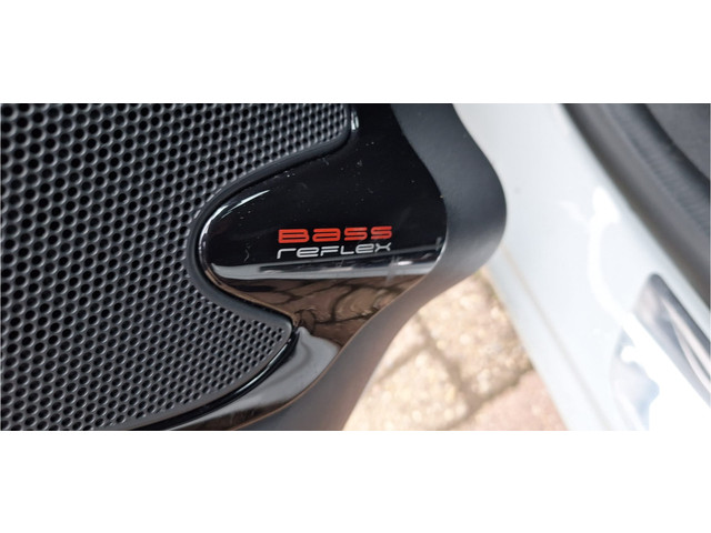 Renault Clio 0.9 TCE LIMITED   NAVIGATIE   Airco   BLEUTOOTH