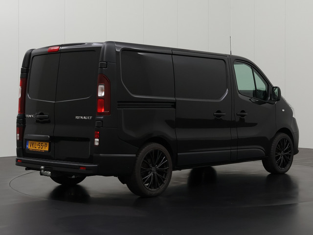 Renault Trafic 2.0DCi 120PK Black Edition | Navigatie | Airco | Cruise | 3-Persoons | Trekhaak
