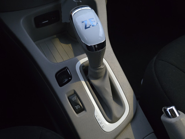 Renault ZOE R240 Intens 22 kWh (ex Accu) |PARKEERSENSOREN|CLIMA|NAVI|CRUISE| 3908