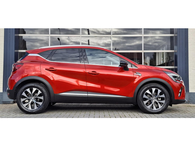 Renault Captur 1.6 E-Tech full hybrid 145 techno