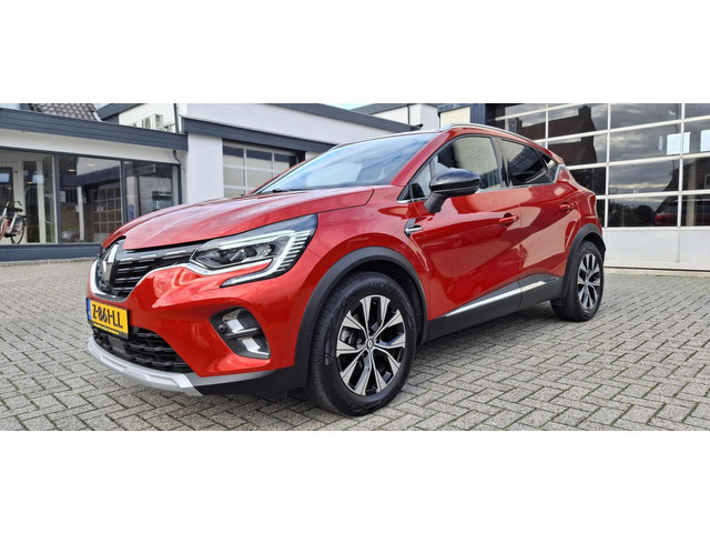 Renault Captur 1.6 E-Tech full hybrid 145 techno