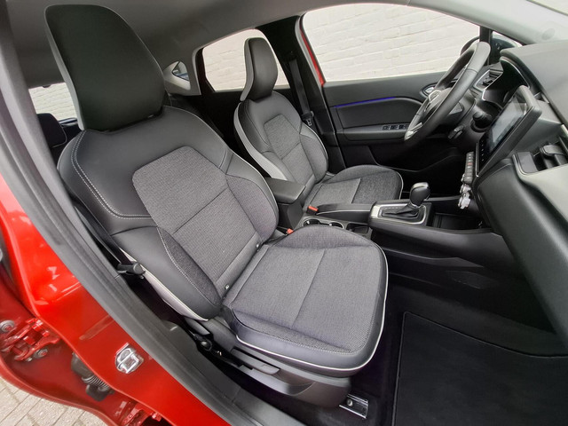 Renault Captur 1.6 E-Tech full hybrid 145 techno