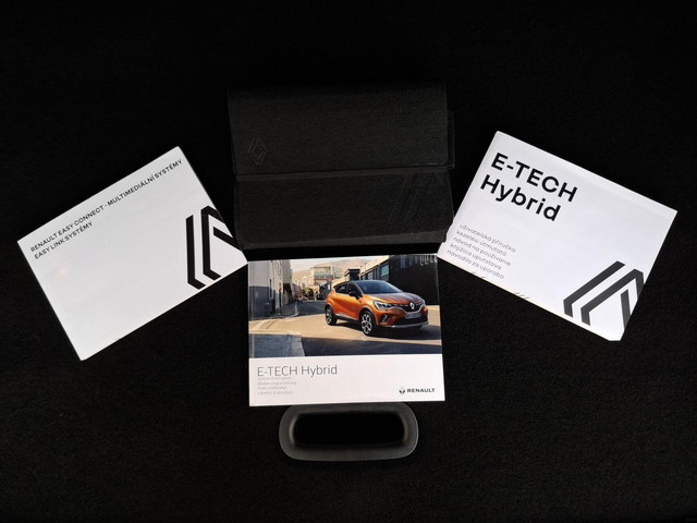 Renault Captur 1.6 E-Tech full hybrid 145 techno
