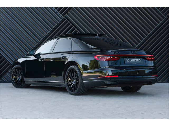 Audi A8 60 TFSI e quattro S-Line S-stoelen Pano B&O 360 Head Up Keyless Softclose Matrix Massage ACC