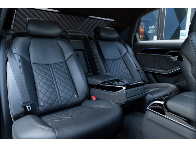 Audi A8 60 TFSI e quattro S-Line S-stoelen Pano B&O 360 Head Up Keyless Softclose Matrix Massage ACC