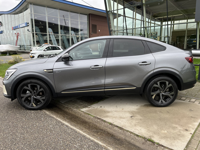 Renault Arkana 1.6 E-Tech hybrid 145 PK E-Tech Engineered   Dealer onderhouden   Stoelverw. + Stuurverw.   Camera   18'' LMV