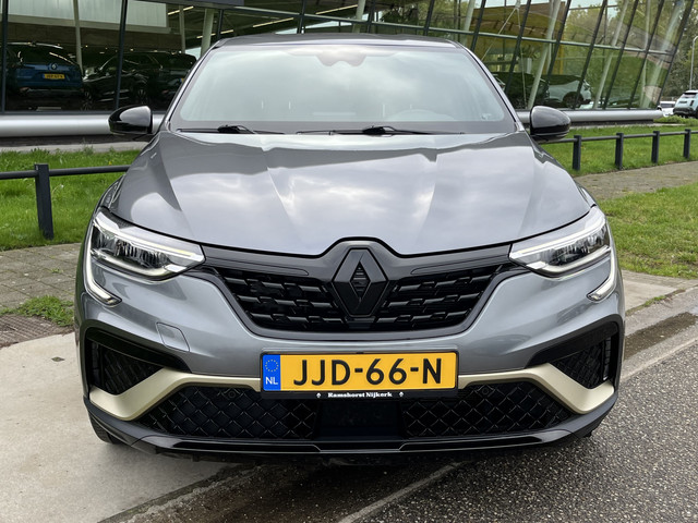 Renault Arkana 1.6 E-Tech hybrid 145 PK E-Tech Engineered   Dealer onderhouden   Stoelverw. + Stuurverw.   Camera   18'' LMV