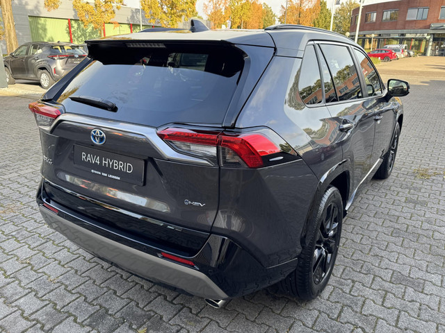 Toyota RAV4 2.5 HYBRID BI-TONE JBL-AUDIO PARKCAMERA EL-KLEP APPLE ANDROID STOEL STUURVERW. KEYLESS