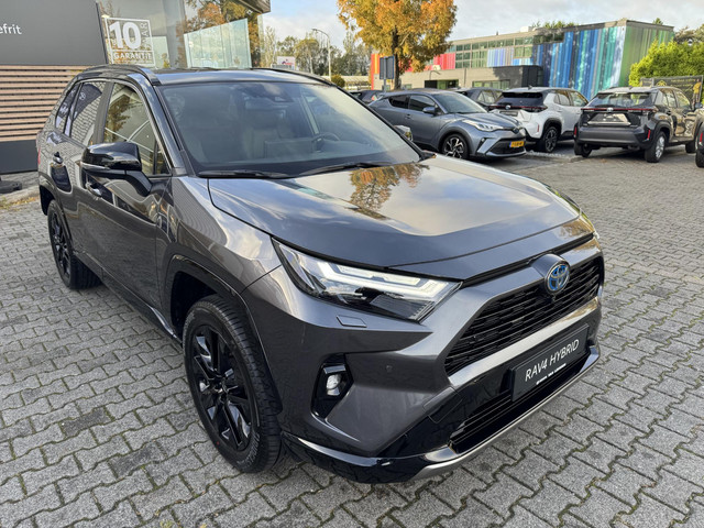 toyota-rav4-2.5-hybrid-bi-tone-jbl-audio-parkcamera-el-klep-apple-android-stoel-stuurverw.-keyless