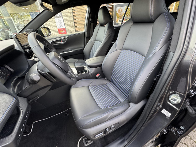 Toyota RAV4 2.5 HYBRID BI-TONE JBL-AUDIO PARKCAMERA EL-KLEP APPLE ANDROID STOEL STUURVERW. KEYLESS