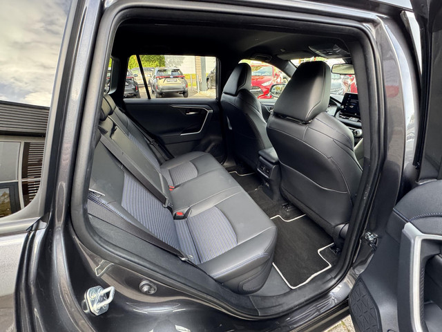 Toyota RAV4 2.5 HYBRID BI-TONE JBL-AUDIO PARKCAMERA EL-KLEP APPLE ANDROID STOEL STUURVERW. KEYLESS