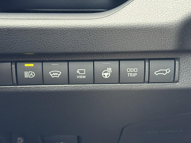 Toyota RAV4 2.5 HYBRID BI-TONE JBL-AUDIO PARKCAMERA EL-KLEP APPLE ANDROID STOEL STUURVERW. KEYLESS