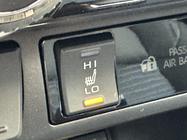 Toyota RAV4 2.5 HYBRID BI-TONE JBL-AUDIO PARKCAMERA EL-KLEP APPLE ANDROID STOEL STUURVERW. KEYLESS
