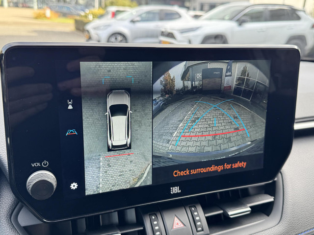 Toyota RAV4 2.5 HYBRID BI-TONE JBL-AUDIO PARKCAMERA EL-KLEP APPLE ANDROID STOEL STUURVERW. KEYLESS