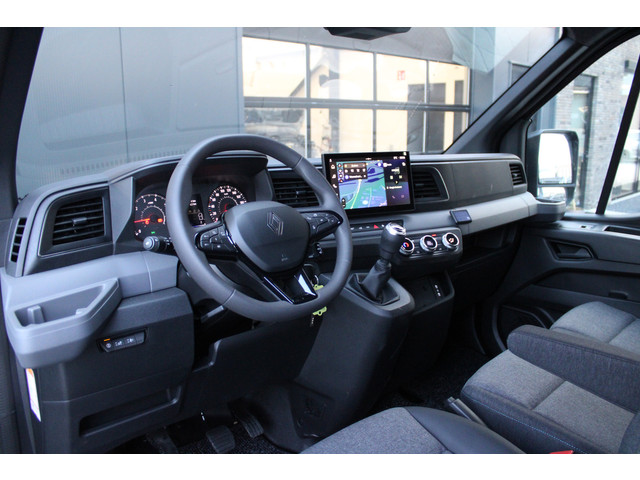 Renault Master T35 2.0 dCi 170pk L2H2 Extra DC - Navigatie - Camera - 270 gr deuren - Parkeersensoren - Draadloos laden - Rijklaar